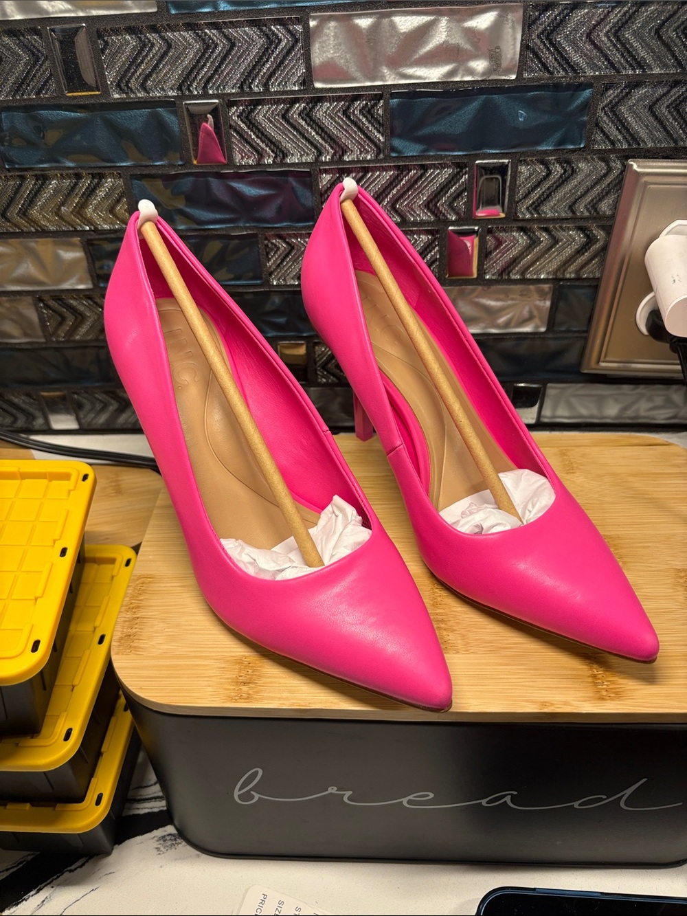 INC International Concepts Bright Pink Pointed-Toe Stiletto Pumps